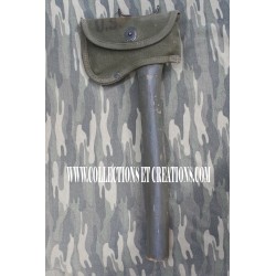 AXE, INTRENCHING, M-1910 AND CARRIER WW2