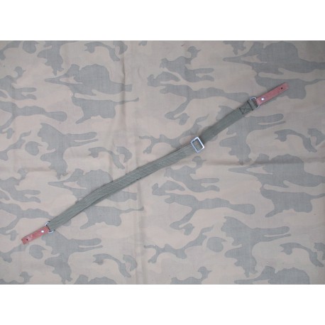 BRETELLE SKS & AK 47 (1970)