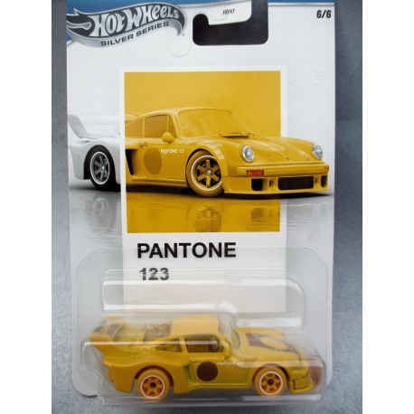 H.W.PANTONE 123 "PORSCHE 934/5 6/6"