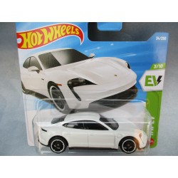H.W.EV PORSCHE TAYCAN TURBO S 3/10