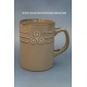 MUG TRISKEL BEIGE