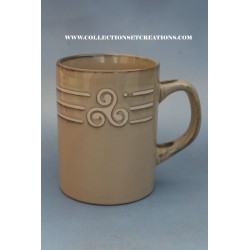 MUG TRISKEL BEIGE