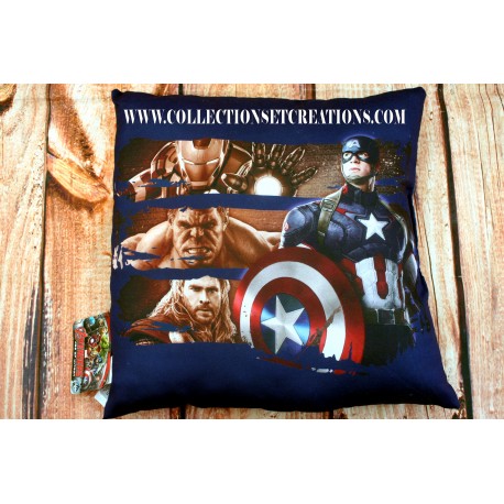 COUSSIN CAPTAIN AMERICA 40X40